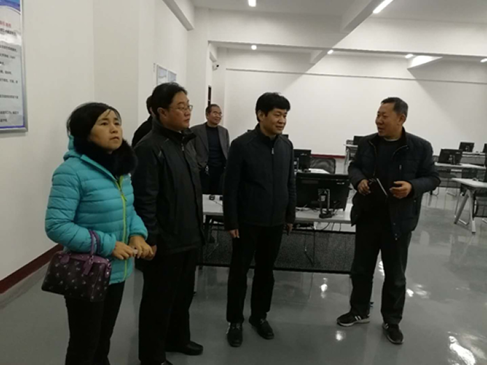qq3.jpg qq3.jpg